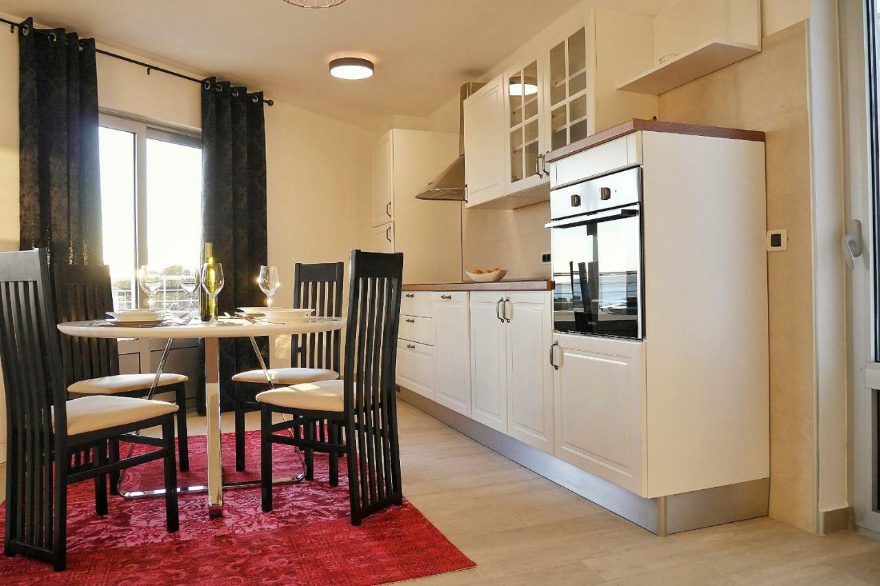 Appartement Luxury Mario Migros Makarska